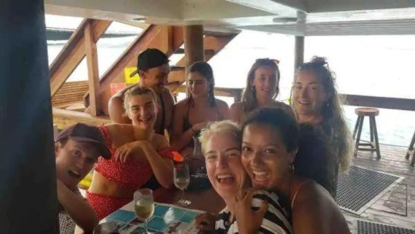Mana Lagoon Backpackers Kültér fotó